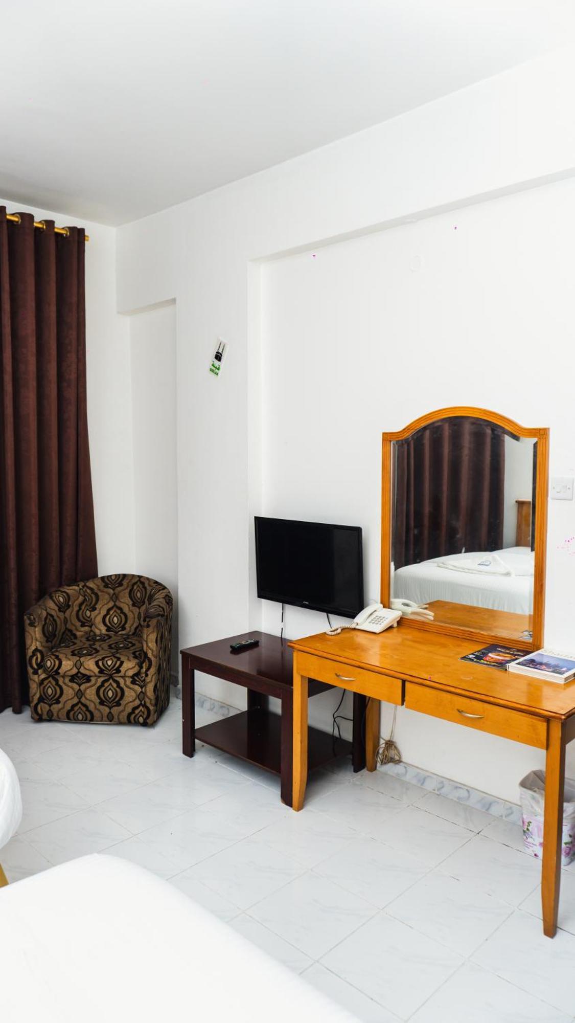 Pan Emirates Hotel Apartments 沙迦 外观 照片